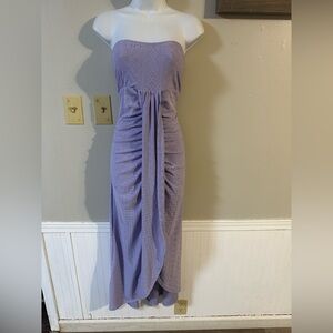 Chic Strapless Lavender Dress